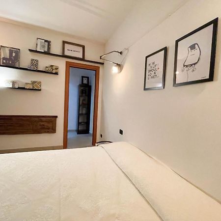 Incortedafabio Design Flat With Bikes Caronno Pertusella エクステリア 写真