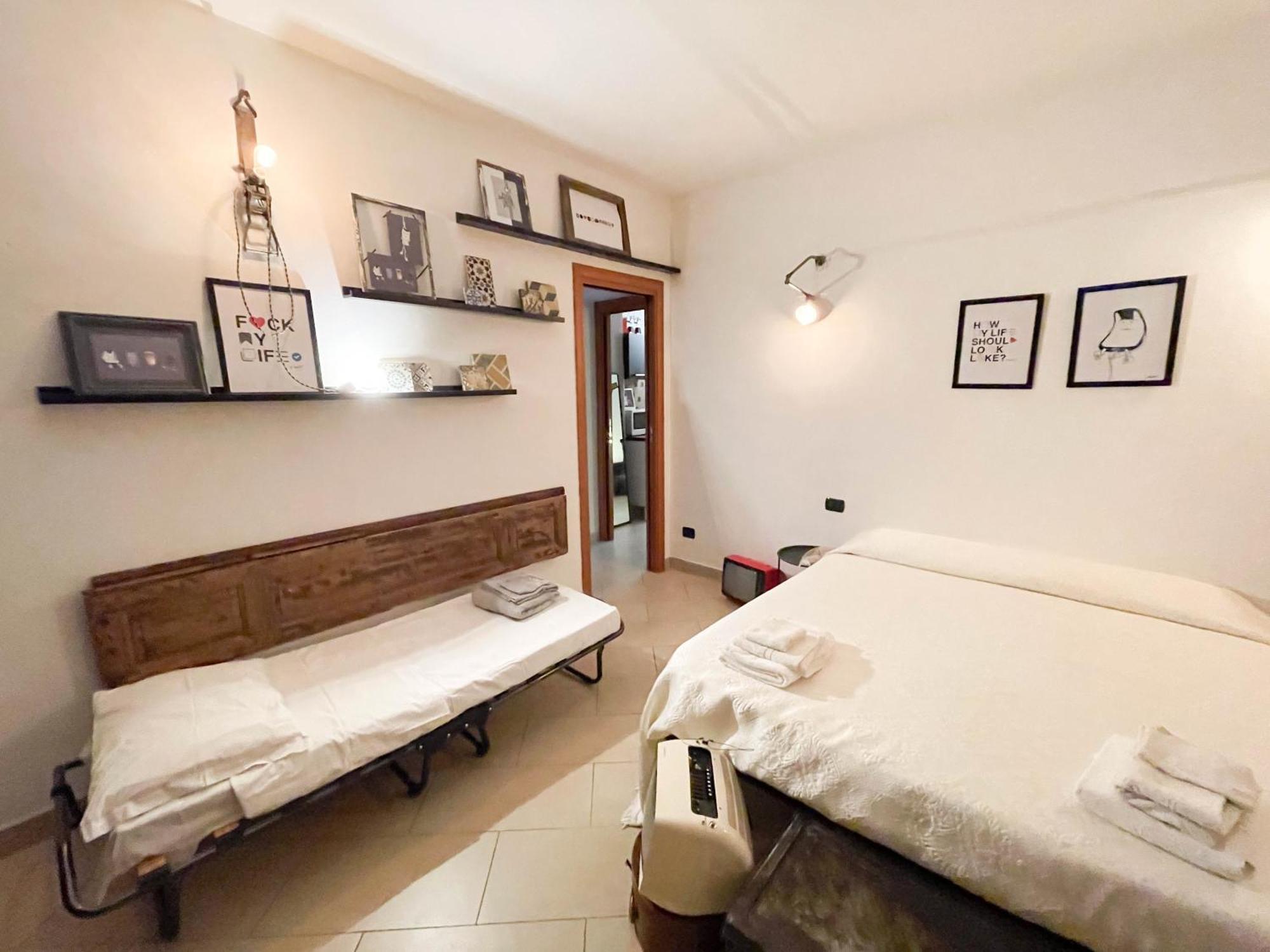 Incortedafabio Design Flat With Bikes Caronno Pertusella エクステリア 写真